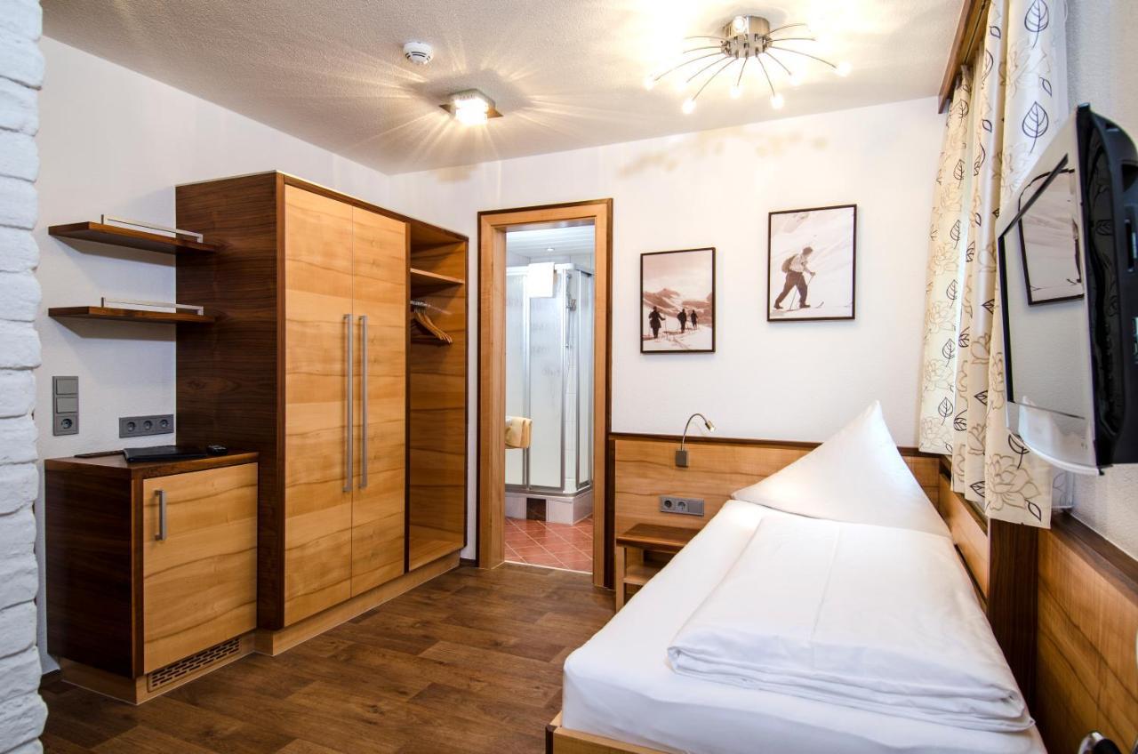 Hotel Garni Subretta Ischgl Buitenkant foto