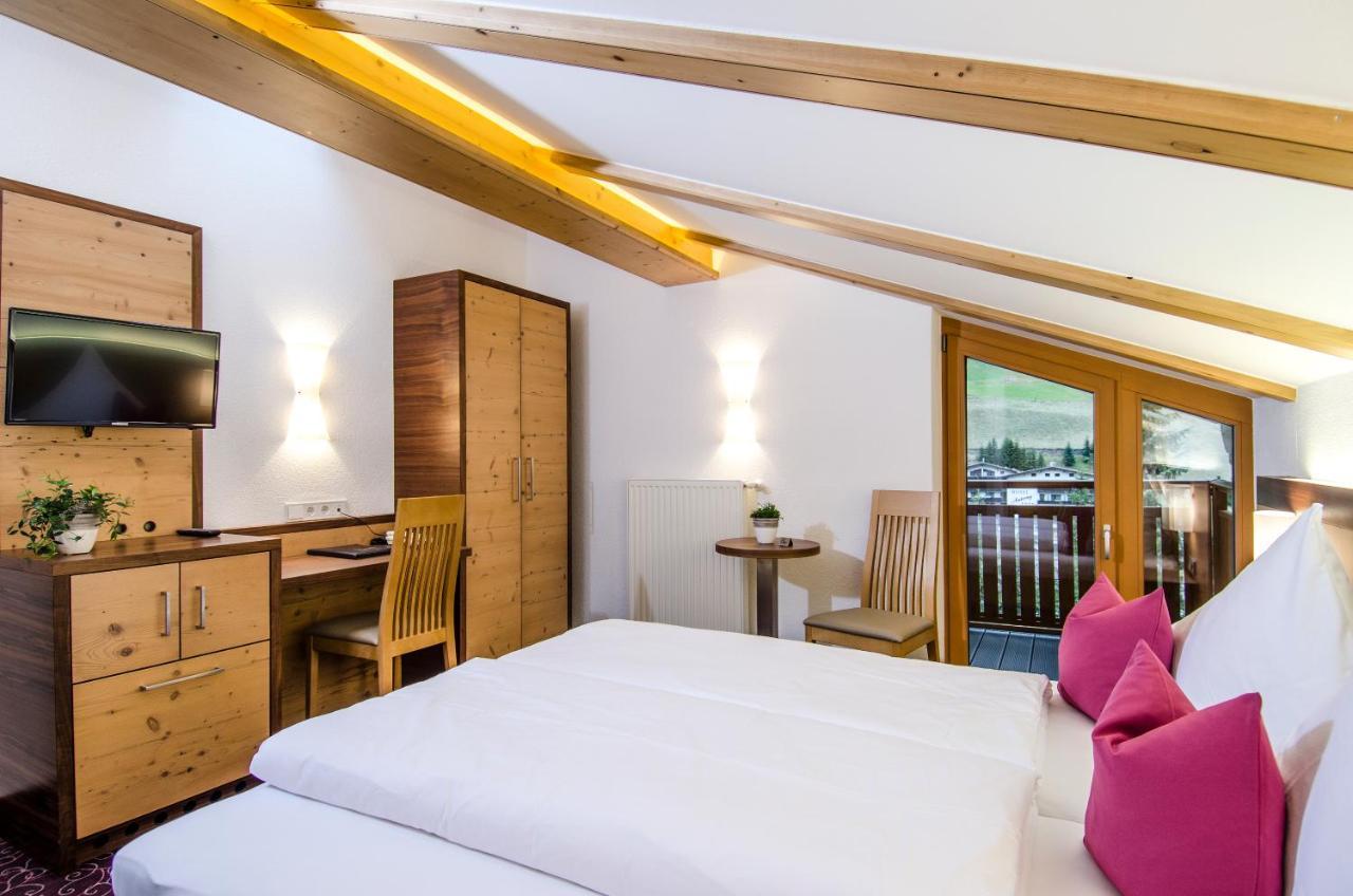 Hotel Garni Subretta Ischgl Buitenkant foto